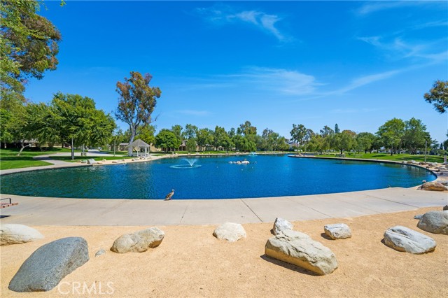 Detail Gallery Image 5 of 60 For 20 Sacramento, Irvine,  CA 92604 - 3 Beds | 2/1 Baths