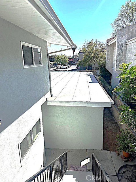 The Building and Garage Has a Complete Recently Installed Roof. The Building and Garage Has a Complete Recently Installed Roof.