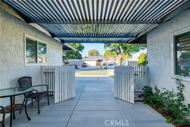 Detail Gallery Image 7 of 53 For 10562 Davit, Orange,  CA 92843 - 4 Beds | 3 Baths