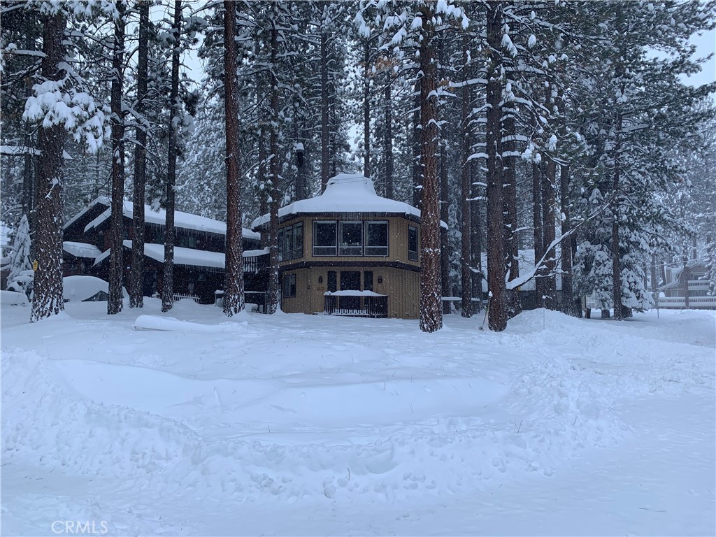 https://media.crmls.org/medias/13a676fd-8d58-4980-8735-10615124ddeb.jpg?preset=X-Large