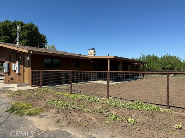 Detail Gallery Image 64 of 65 For 25565 Road 13, Chowchilla,  CA 93610 - 4 Beds | 3 Baths