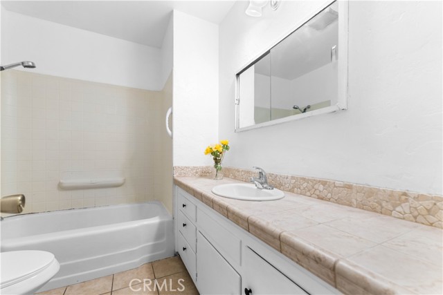 Detail Gallery Image 24 of 27 For 44410 Loneoak, Lancaster,  CA 93534 - 4 Beds | 2 Baths