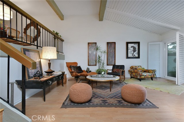 Detail Gallery Image 7 of 64 For 6265 Canoga #53,  Woodland Hills,  CA 91367 - 2 Beds | 2/1 Baths