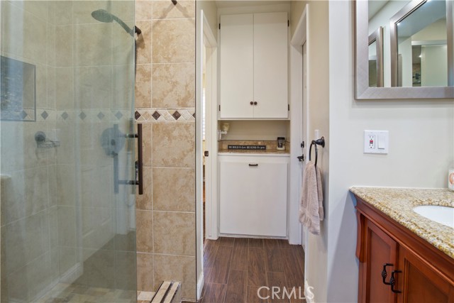 Image 26 of 46 For 2425 Heather Avenue