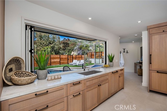 Detail Gallery Image 32 of 42 For 31831 Sunset Ave, Laguna Beach,  CA 92651 - 3 Beds | 3/2 Baths