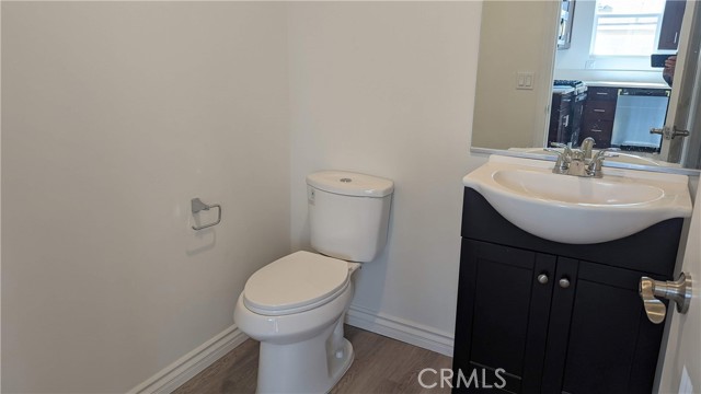 Detail Gallery Image 11 of 21 For 15115 Logos Ct, North Hills,  CA 91343 - 3 Beds | 3 Baths