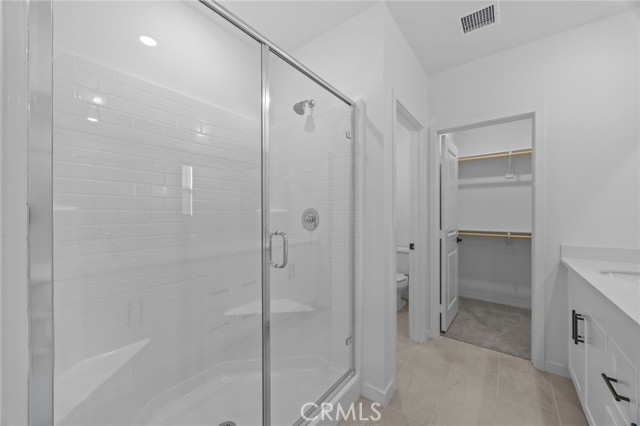 Detail Gallery Image 15 of 36 For 6137 Valentina Way #201,  Corona,  CA 92880 - 3 Beds | 2 Baths