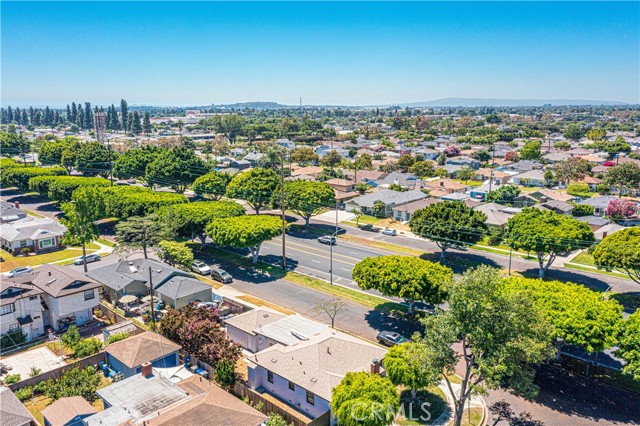 5902 Deerford Street, Lakewood, California 90713, 3 Bedrooms Bedrooms, ,1 BathroomBathrooms,Single Family Residence,For Sale,Deerford,PW24173757