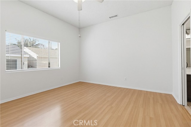 Detail Gallery Image 20 of 47 For 417 S Glenwood Pl., Burbank,  CA 91506 - 5 Beds | 3 Baths