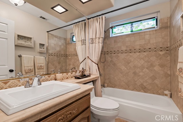 950 Firestone Circle, Simi Valley CA: https://media.crmls.org/medias/13ad590a-8fc8-4d81-ab9a-0e377f076e24.jpg