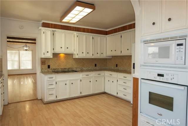 Detail Gallery Image 10 of 39 For 614 Lane, Yreka,  CA 96097 - 3 Beds | 2 Baths