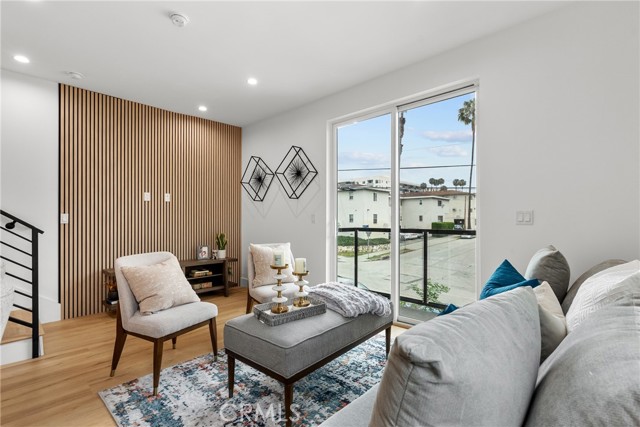 201 S Westlake Ave Unit #203, Los Angeles CA: https://media.crmls.org/medias/13adf1eb-f683-45af-aaed-3379904b2a99.jpg