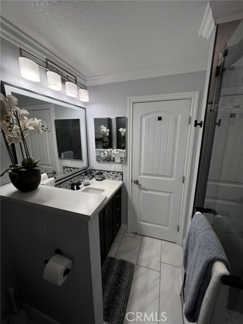 Detail Gallery Image 26 of 48 For 591 N Smoke Tree, Rialto,  CA 92376 - 3 Beds | 2 Baths