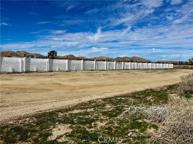 Detail Gallery Image 49 of 52 For 171 Ste Vic Avenue Q2, Palmdale,  CA 93591 - – Beds | – Baths