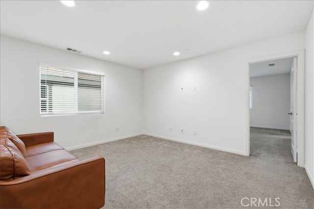 Detail Gallery Image 14 of 37 For 1207 Garnet Ct, Colton,  CA 92324 - 3 Beds | 2/1 Baths