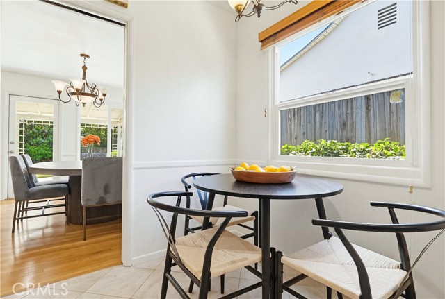 Detail Gallery Image 19 of 44 For 13036 Magnolia, Sherman Oaks,  CA 91423 - 3 Beds | 2 Baths