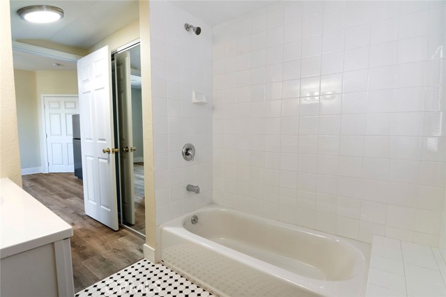 1705 Toberman Street, Los Angeles CA: https://media.crmls.org/medias/13b009a8-7763-40cd-9eb3-7479b21c013b.jpg