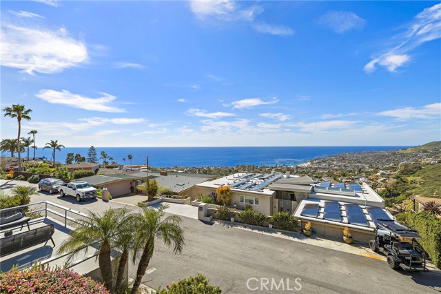 Detail Gallery Image 21 of 36 For 1651 Thurston Dr, Laguna Beach,  CA 92651 - 3 Beds | 3/1 Baths
