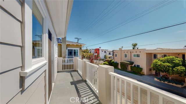 Detail Gallery Image 47 of 75 For 1102 Slauson Ln, Redondo Beach,  CA 90278 - 5 Beds | 4 Baths