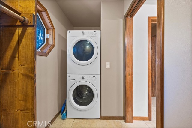 Detail Gallery Image 15 of 54 For 2332 Alpen Ct, –,  CA 93222 - 3 Beds | 4 Baths