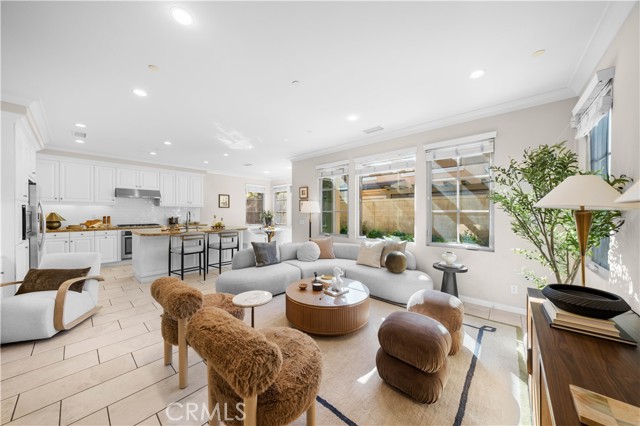 Detail Gallery Image 4 of 28 For 92 Bianco, Irvine,  CA 92618 - 3 Beds | 2/1 Baths