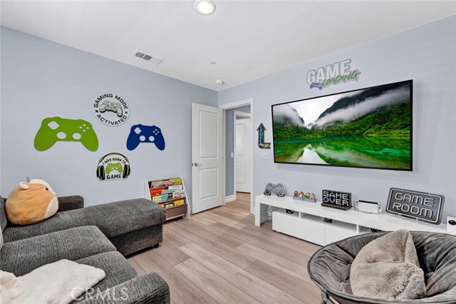 Detail Gallery Image 27 of 46 For 11599 Petunia Ct, Jurupa Valley,  CA 91752 - 5 Beds | 3 Baths