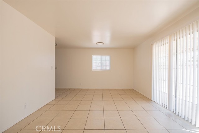Detail Gallery Image 13 of 25 For 38702 31st St, Palmdale,  CA 93550 - 4 Beds | 2 Baths