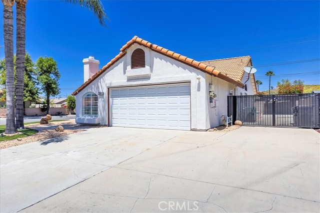 Detail Gallery Image 3 of 31 For 29914 Pebble Beach Dr, Menifee,  CA 92586 - 3 Beds | 2 Baths