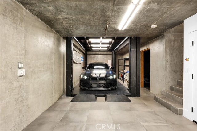 7210 W. Oceanfront, Newport Beach CA: https://media.crmls.org/medias/13b50842-a17d-4926-8e05-e11bc57150d2.jpg
