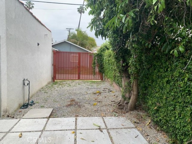908 Victoria Avenue, Venice CA: https://media.crmls.org/medias/13b529db-99ab-40f6-b363-fa22415872c7.jpg
