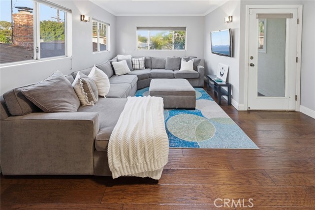 Detail Gallery Image 18 of 50 For 3640 Pine Avenue, Long Beach,  CA 90807 - 5 Beds | 3/1 Baths