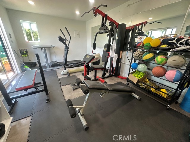 Detail Gallery Image 113 of 200 For 7930 Vulcan Dr, Los Angeles,  CA 90046 - 7 Beds | 8/1 Baths