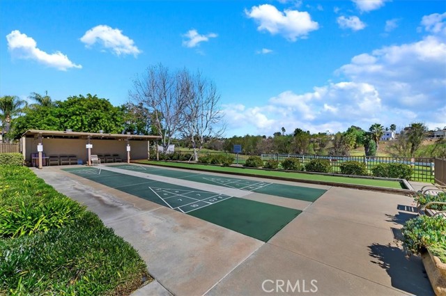 23810 Via Barletta, Murrieta CA: https://media.crmls.org/medias/13b5e690-8017-4bb0-8cc3-6ce20bee6360.jpg