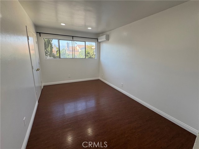 Detail Gallery Image 9 of 12 For 2469 3/4 Potrero Ave #B,  El Monte,  CA 91733 - 3 Beds | 1/1 Baths