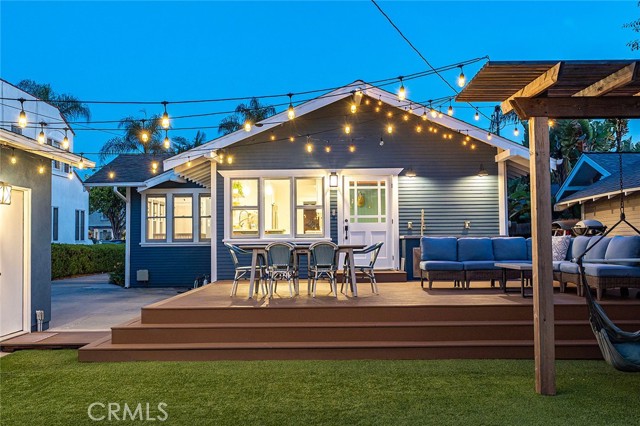 3033 E Vista, Long Beach CA: https://media.crmls.org/medias/13b7b84c-06d2-4f0b-bedb-c22b76cd7e0c.jpg