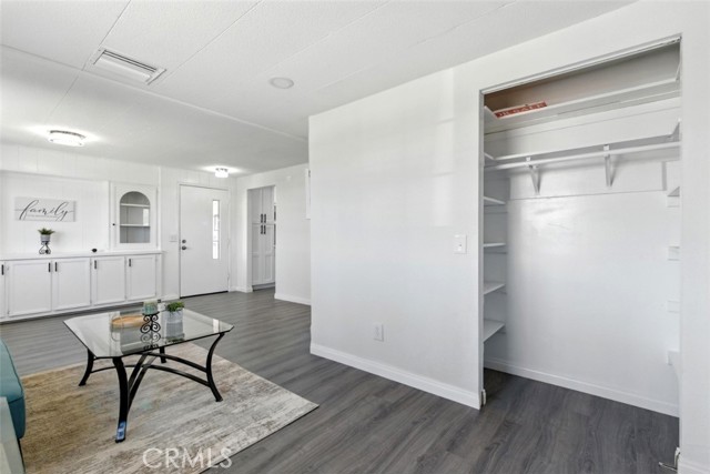 900 Santa Clara Circle, Hemet CA: https://media.crmls.org/medias/13b85964-0817-435c-ad99-82b290e733e7.jpg