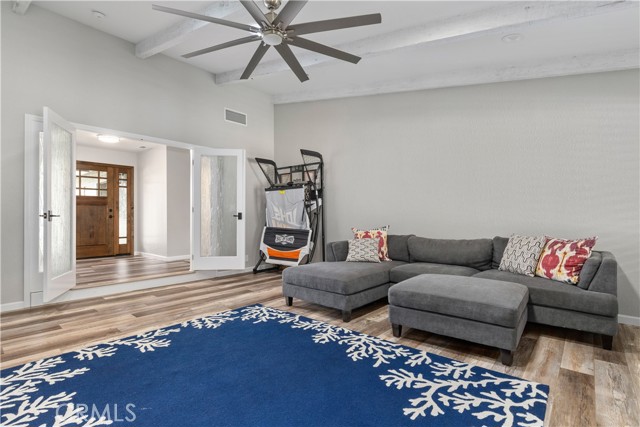 Detail Gallery Image 8 of 73 For 1856 Southfork Pl, Paso Robles,  CA 93446 - 3 Beds | 4 Baths