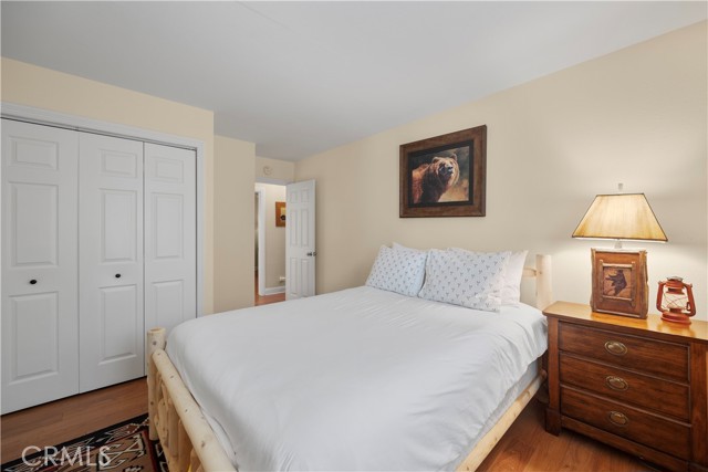 28833 Manitoba Drive, Lake Arrowhead CA: https://media.crmls.org/medias/13ba6f0d-b36b-4ba9-a766-d34d254a0bf3.jpg