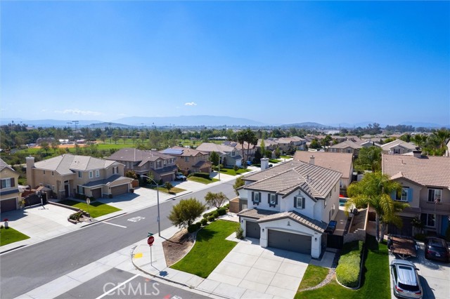 30461 Savoie Street, Murrieta CA: https://media.crmls.org/medias/13ba9004-ac2e-436f-9826-fd767b5e3e84.jpg