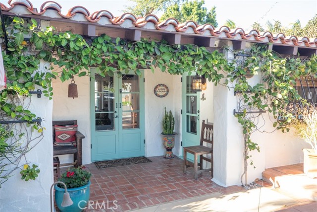 Front Image Thumbnail for CRLG25281067