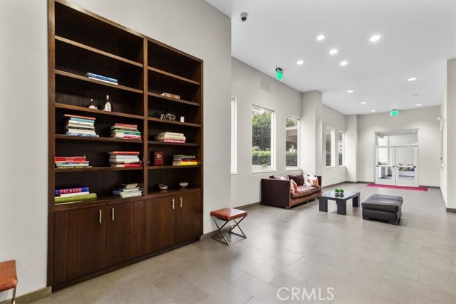 Detail Gallery Image 24 of 25 For 10501 Wilshire #2212,  Los Angeles,  CA 90024 - 2 Beds | 3 Baths