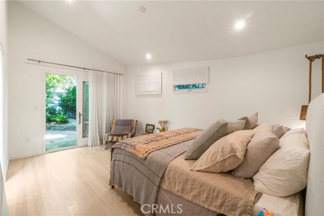 Detail Gallery Image 14 of 35 For 820 Opal St, Redondo Beach,  CA 90277 - 2 Beds | 2 Baths