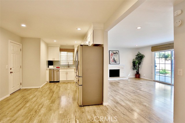 MLS #OC25265040 image #5