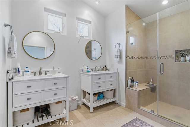 Detail Gallery Image 19 of 25 For 4302 Oak Glen St, Calabasas,  CA 91302 - 3 Beds | 3 Baths