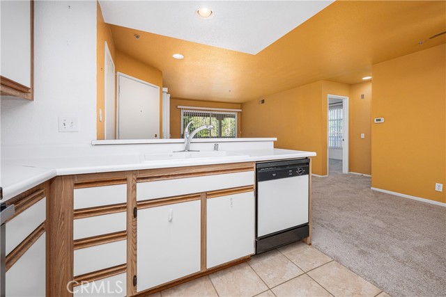 Detail Gallery Image 26 of 58 For 2800 Keller Dr #243,  Tustin,  CA 92782 - 1 Beds | 1 Baths