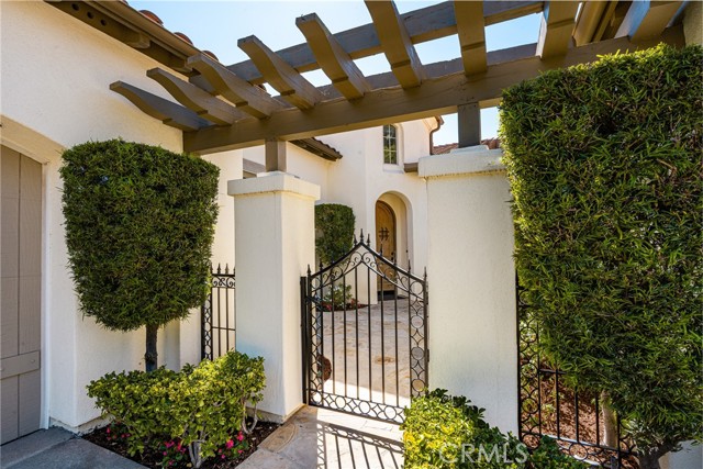 Detail Gallery Image 11 of 63 For 10533 Emerson Bend, Tustin,  CA 92782 - 4 Beds | 3/1 Baths