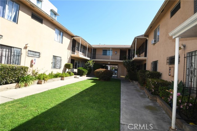 Detail Gallery Image 15 of 22 For 333 Linden Ave #6,  Long Beach,  CA 90802 - 2 Beds | 1 Baths