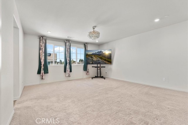 Detail Gallery Image 18 of 37 For 728 Freesia Cir, San Jacinto,  CA 92583 - 4 Beds | 3/1 Baths