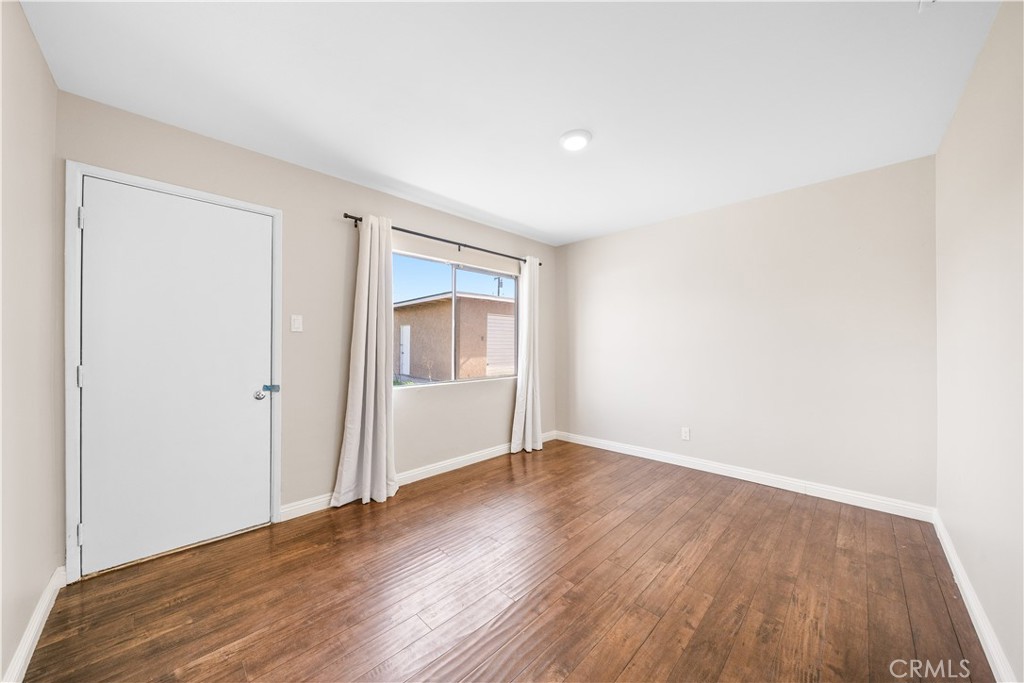 MLS #WS25258026 image #8