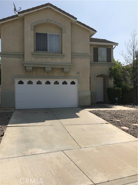 5827 Birkdale Ln, Fontana, CA 92336